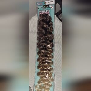 Brazillian Gogo Curl -T4/27/613